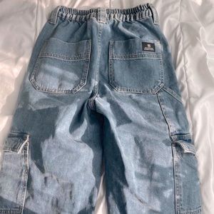 bdg cargo jeans